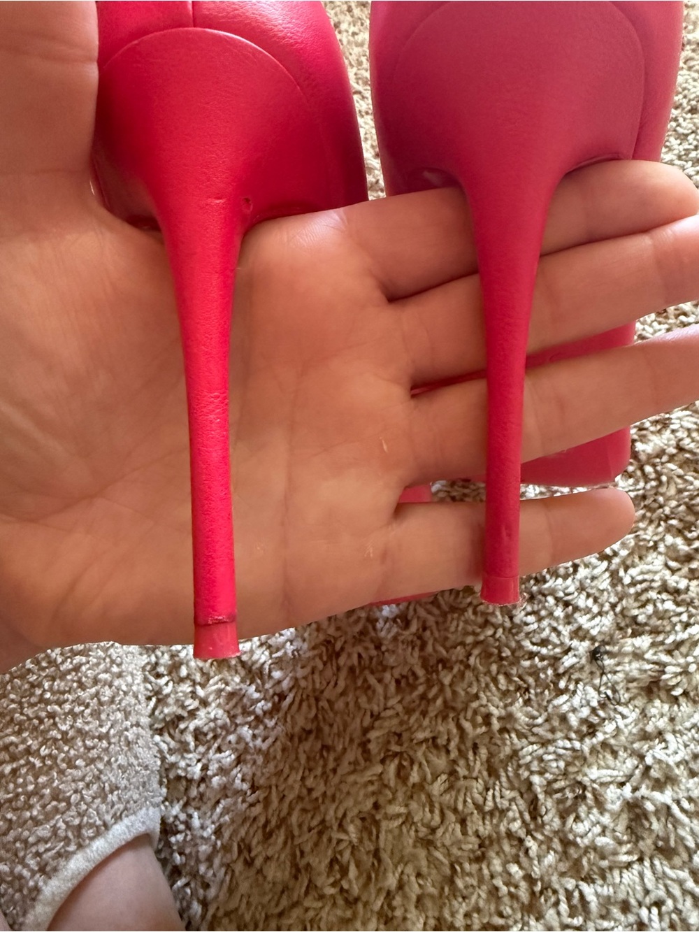 ALDO size 9 hot pink stilettos - Picture 5 of 8